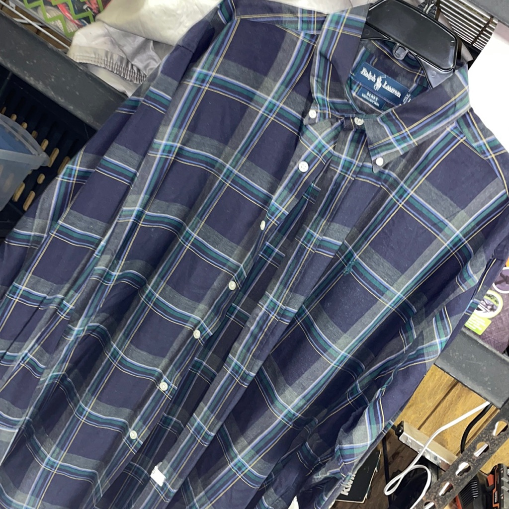 Rl Button Down